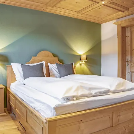 Kitz Hills Mondschein 키츠부헬