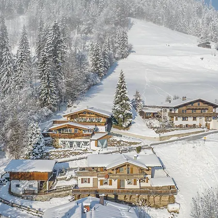 Kitz Hills Mondschein Chalet *